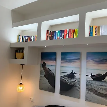 Casa In Prossimità Della