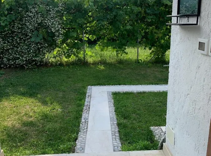 Casa In Prossimita Della *