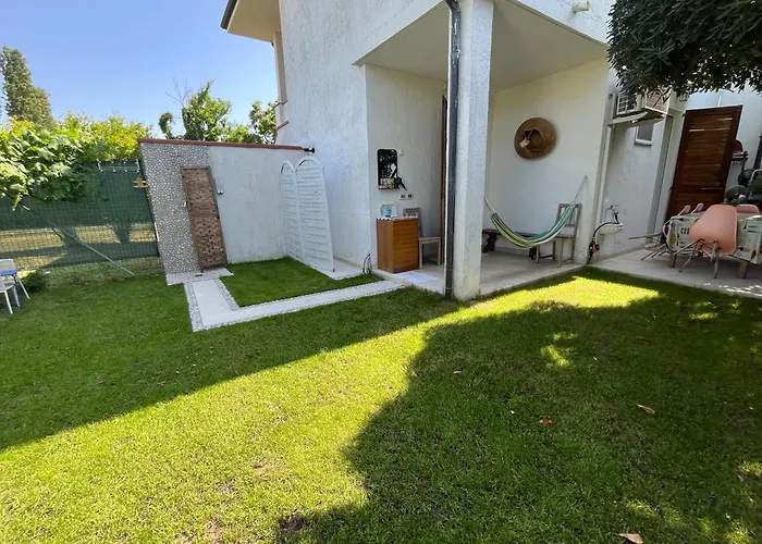 Semesterbostad Casa In Prossimita Della Lido delle Nazioni