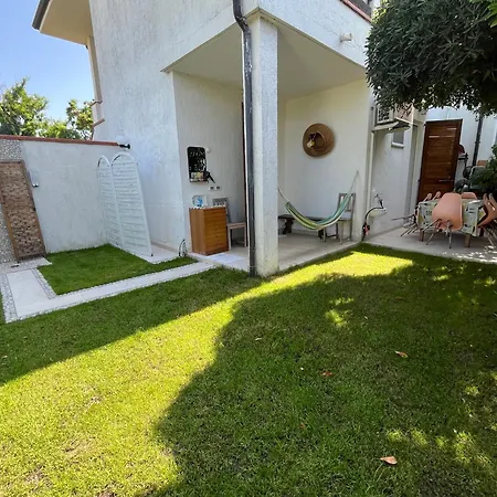 Casa In Prossimita Della 別荘 *